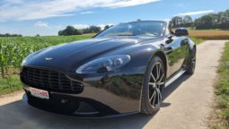 
										Aston Martin Vantage S Roadster full									