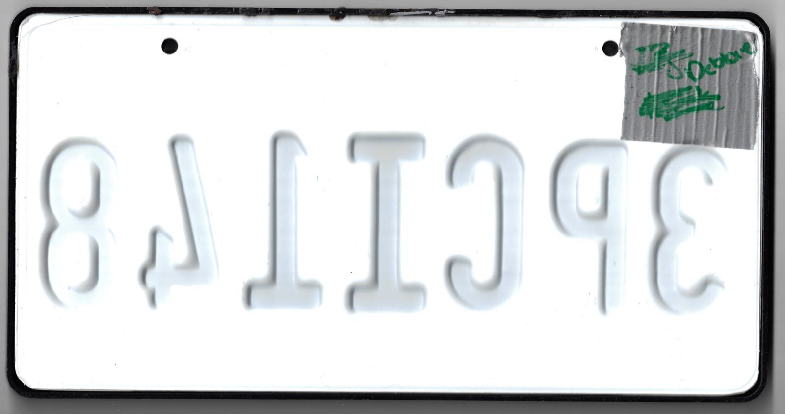 DEN OF THIEVES Debbie Lincoln MKZ License Plate Movie Prop – Image 4
