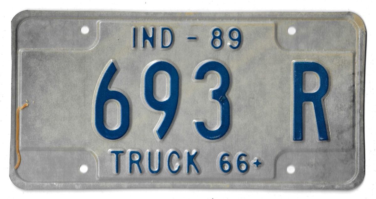 1989 INDIANA 693R TRUCK 66+