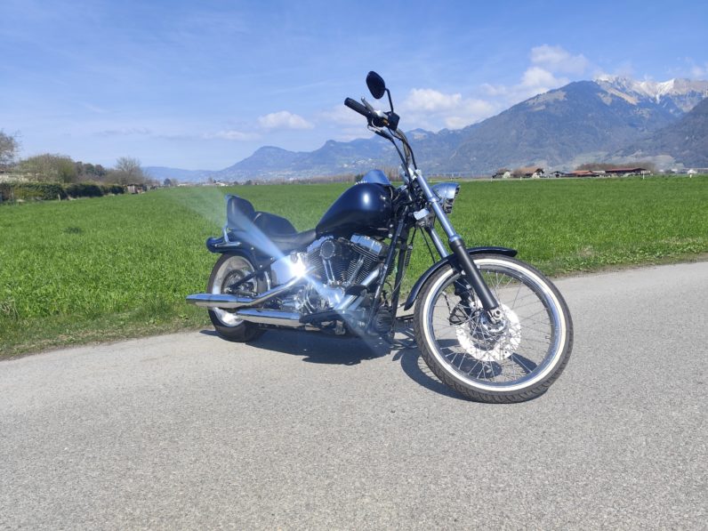 Occasion Chopper Harley Davidson Softail 23200 2006 52 1584 Essence Manuelle