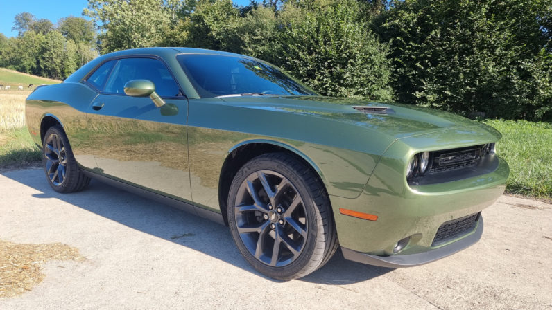 Dodge Challenger 3.6 SXT RWD