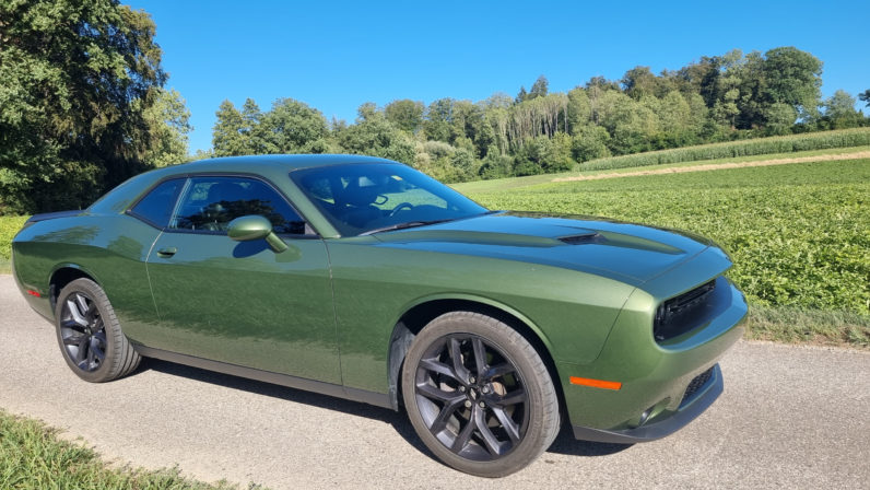 Dodge Challenger 3.6 SXT RWD