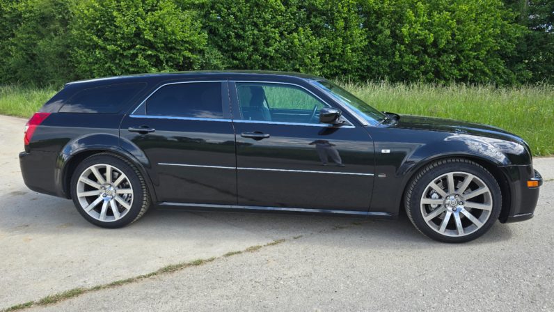 Chrysler 300c SRT8 6.1 V8