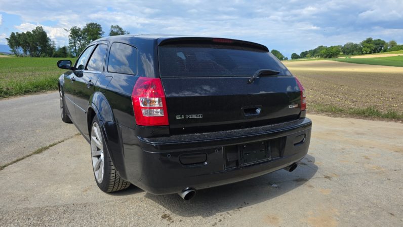 Chrysler 300c SRT8 6.1 V8