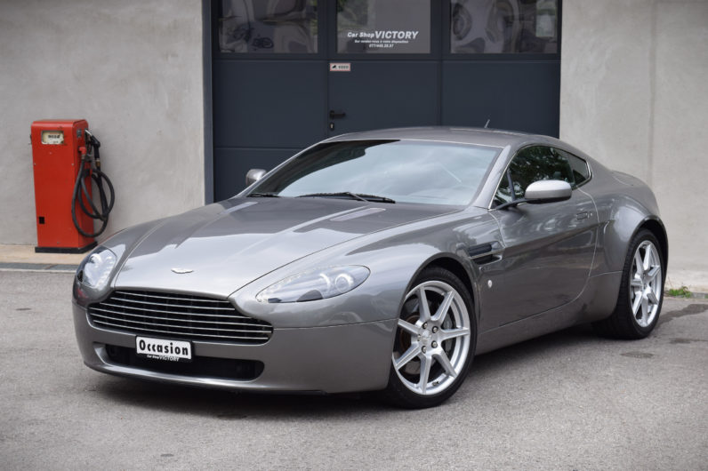 Aston Martin Vantage