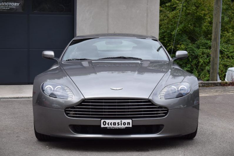 Aston Martin Vantage