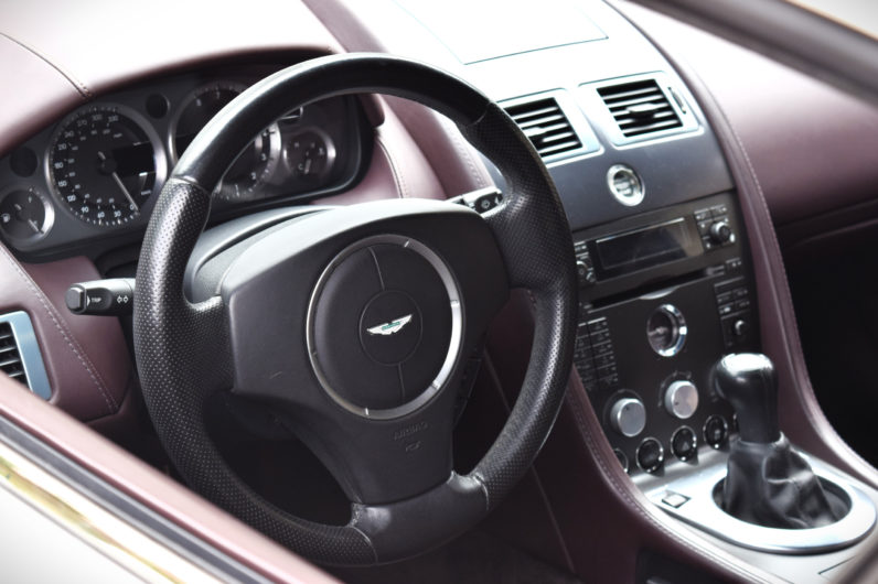 Aston Martin Vantage
