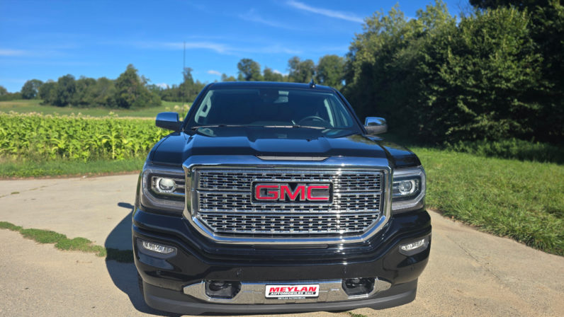 2017  GMC Sierra DENALI 6.2 V8