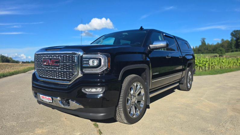 2017  GMC Sierra DENALI 6.2 V8