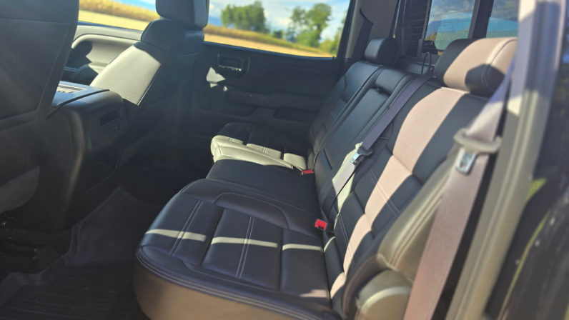 2017  GMC Sierra DENALI 6.2 V8