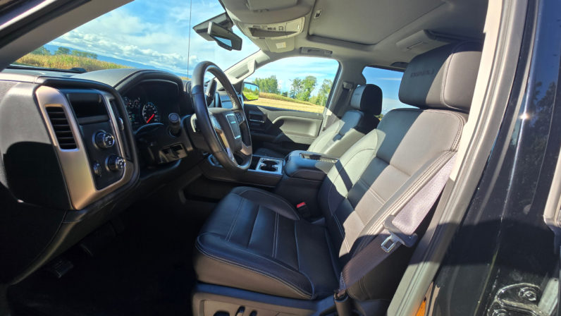 2017  GMC Sierra DENALI 6.2 V8