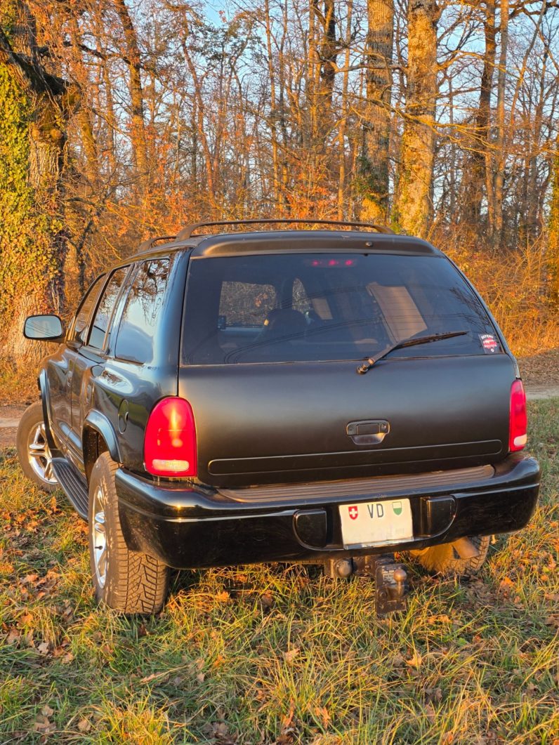 Dodge Durango 2003 195000 5896 250 Automatique Occasion Essence SUV/Tout-Terrain