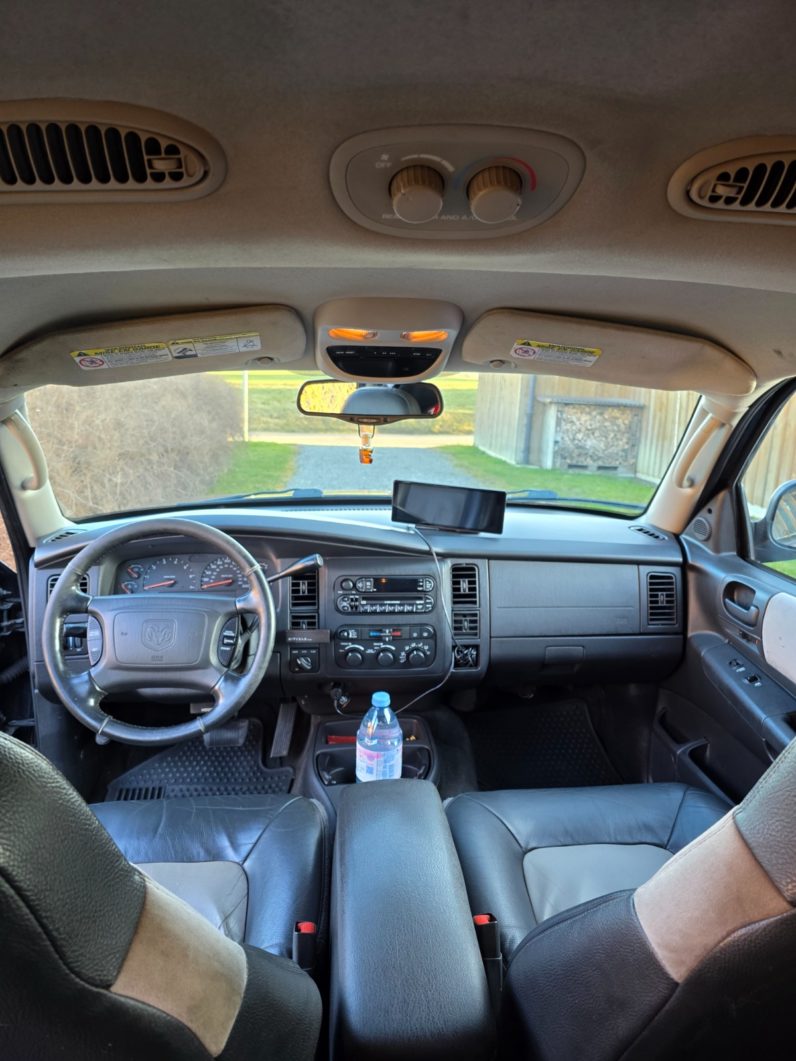 Dodge Durango 2003 195000 5896 250 Automatique Occasion Essence SUV/Tout-Terrain